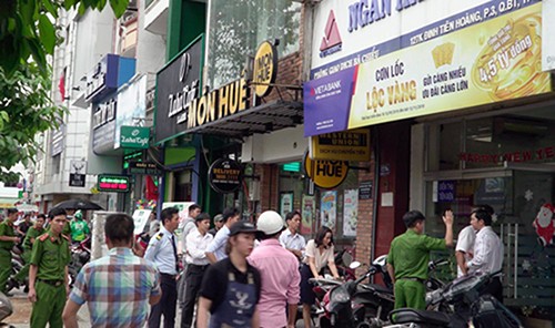 Cảnh sát phong toả hiện trường