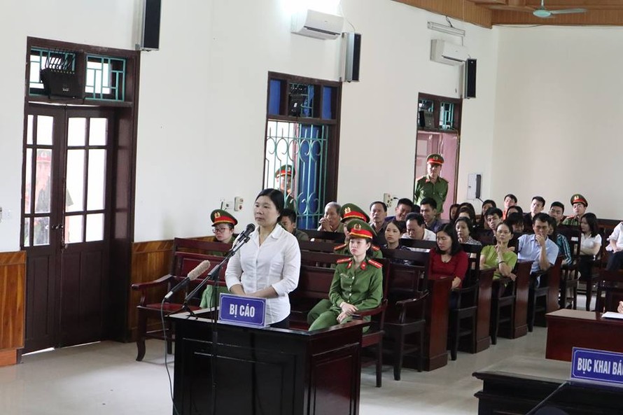 Bị cáo Trần Thị Xuân tại phiên tòa sáng nay 12/4
