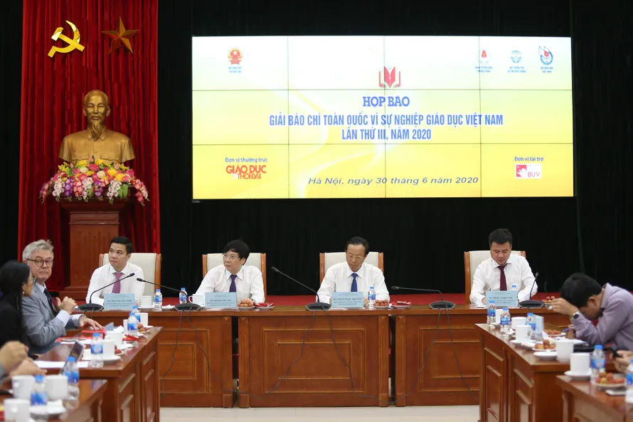 Phát động giải báo chí toàn quốc về giáo dục