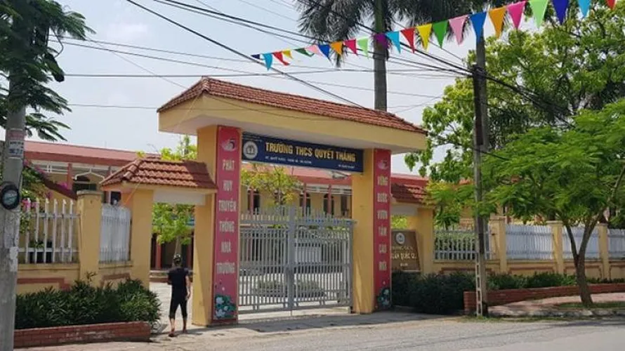 Kỷ luật lãnh đạo trường vụ học sinh tử vong khi chặt cây ở Hải Dương?
