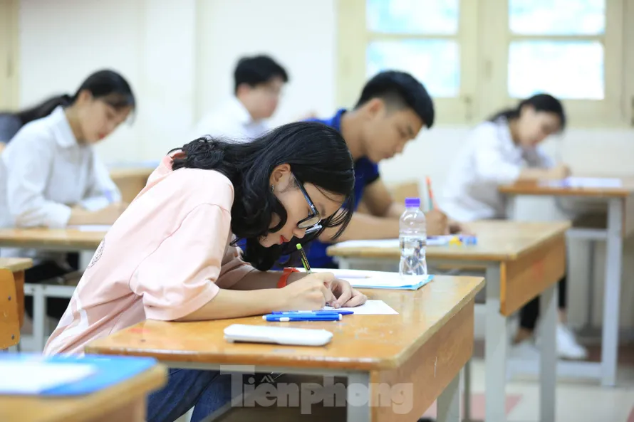 Đổi mới cách ra đề kiểm tra, đánh giá: Giảm thiểu học thêm, dạy thêm tiêu cực?
