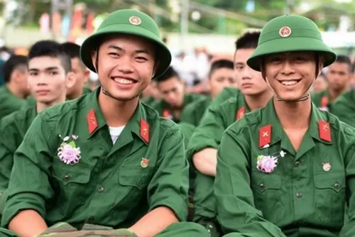 Thí sinh cần lưu ý gì khi xét tuyển vào trường quân đội?