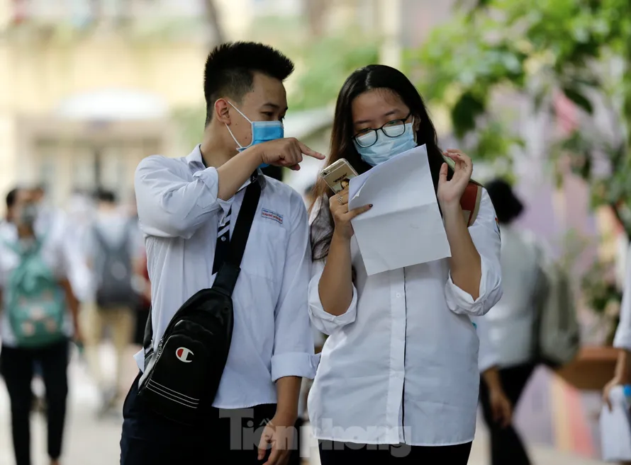 Trường đại học nào tổ chức thêm kỳ thi tuyển sinh riêng?