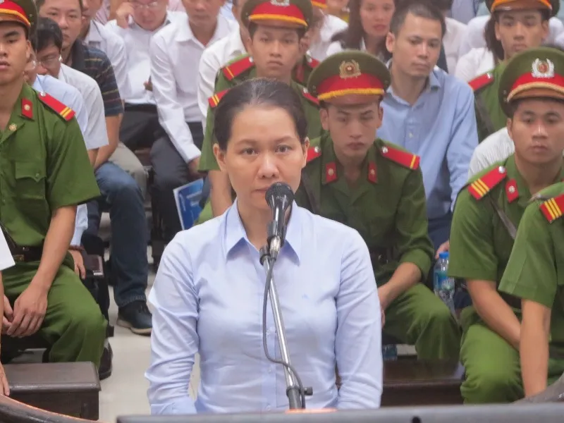 Bị cáo Nguyễn Minh Thu tại tòa.