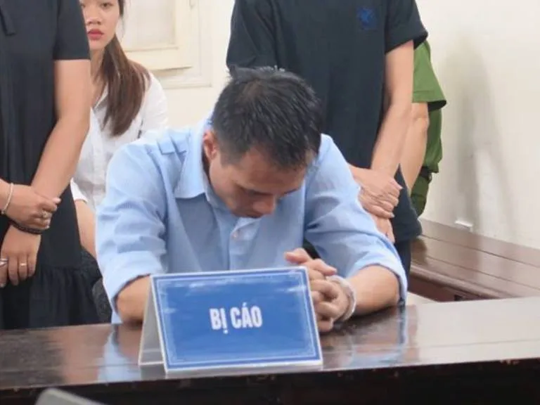 Bị cáo Hoàng Tuấn Anh tại tòa.