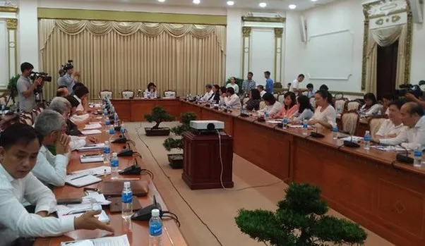 TPHCM hoãn họp báo định kỳ tháng 5 vì.... Người phát ngôn bận