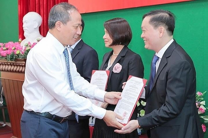 Bộ nhiệm 3 Phó Hiệu trưởng trường ĐH Công nghiệp TP. HCM