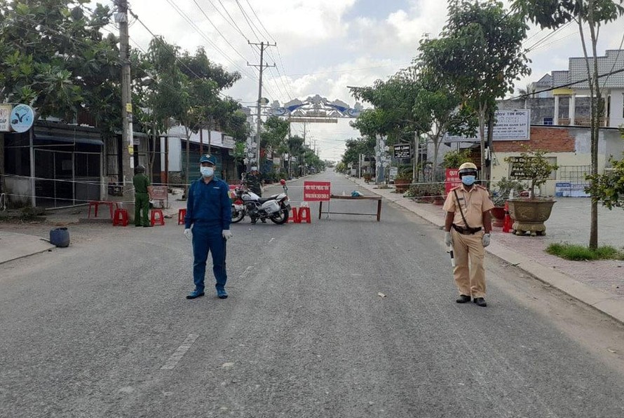 Nam sinh viên về quê nghi nhiễm COVID-19, tỉnh Trà Vinh phải cách ly 52 hộ dân