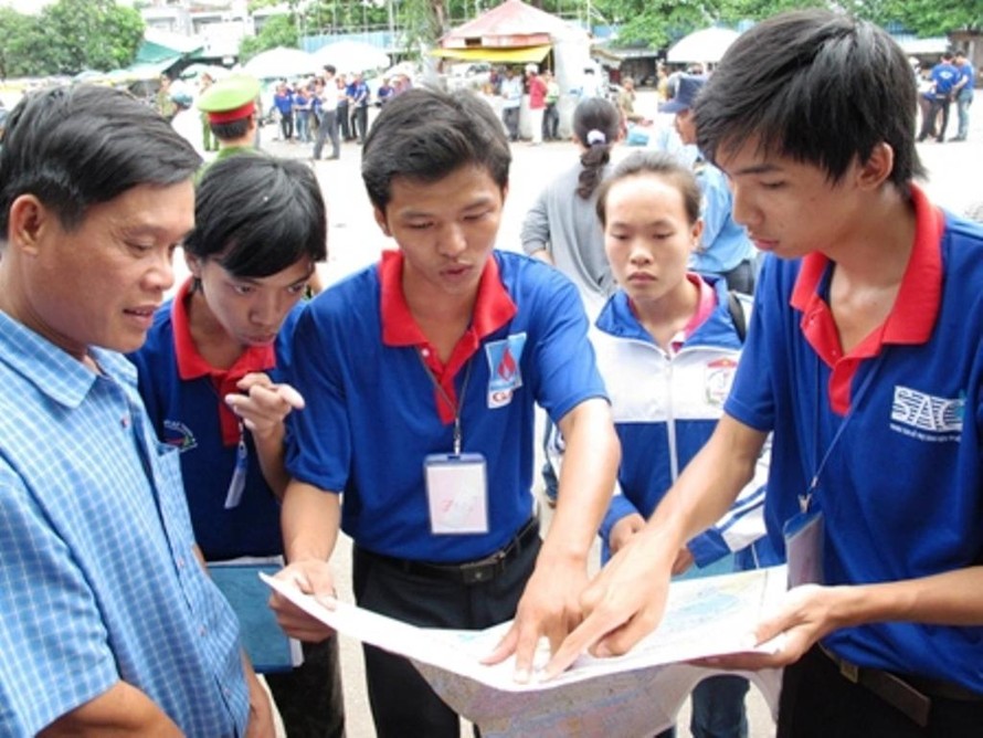 Vừa tiếp sức mùa thi, vừa chống dịch COVID-19