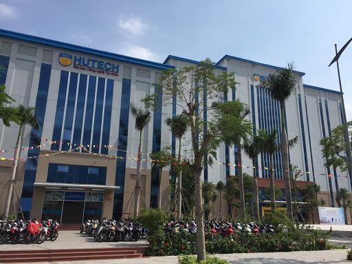 Bảo vệ trường đại học bị đồng nghiệp đâm chết
