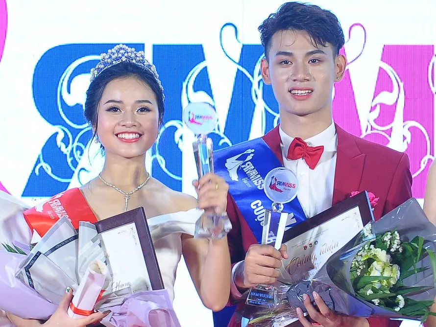 Ngôi vị Hoa khôi và Nam vương thuộc về Nguyễn Thị Mai Hương (SBD 039) và Nguyễn Hữu Tài (SBD 001) 