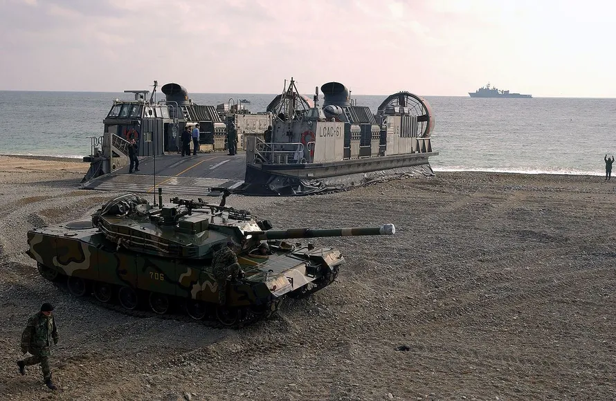 Một cuộc tập trận Foal Eagle trên bờ biển Hàn Quốc