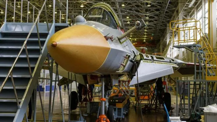 Tiêm kích Su- 57 đang được sản xuất hàng loạt