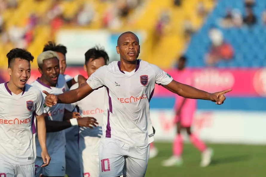 Sài Gòn FC tiếp tục nằm cuối bảng sau trận thua 1-2 B.Bình Dương
