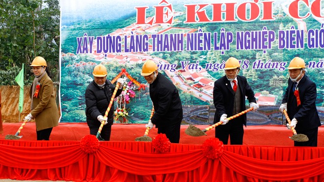 Khởi công Làng Thanh niên lập nghiệp Lùng Vai