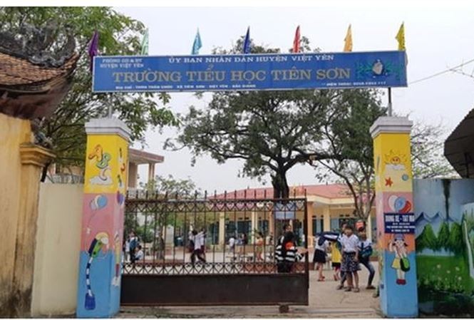 Trường Tiểu học Tiên Sơn. 