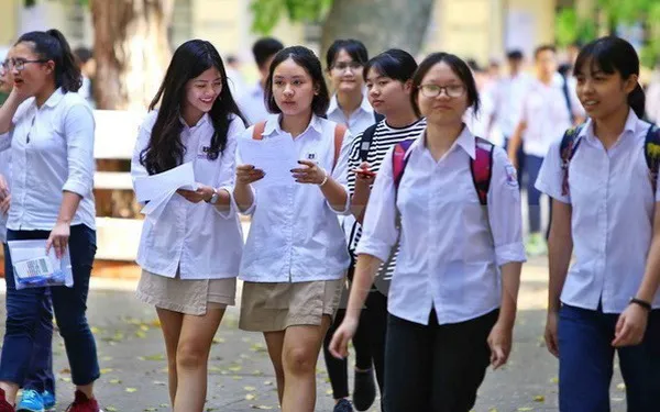 TS Lê Thống Nhất nói gì về đề xuất chia nhỏ nghỉ hè của Chủ tịch Hà Nội?
