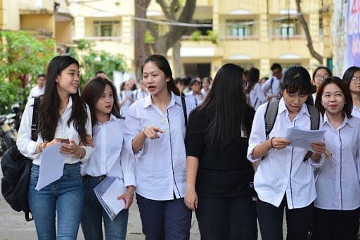 Trường ĐH Kinh tế - ĐH Quốc gia Hà Nội điểm sàn từ 16,5-18 điểm, điểm chuẩn sẽ bao nhiêu?