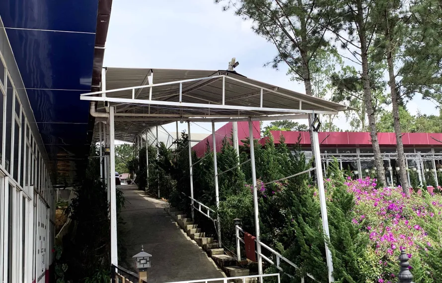 Một góc của nhà hàng "khủng"