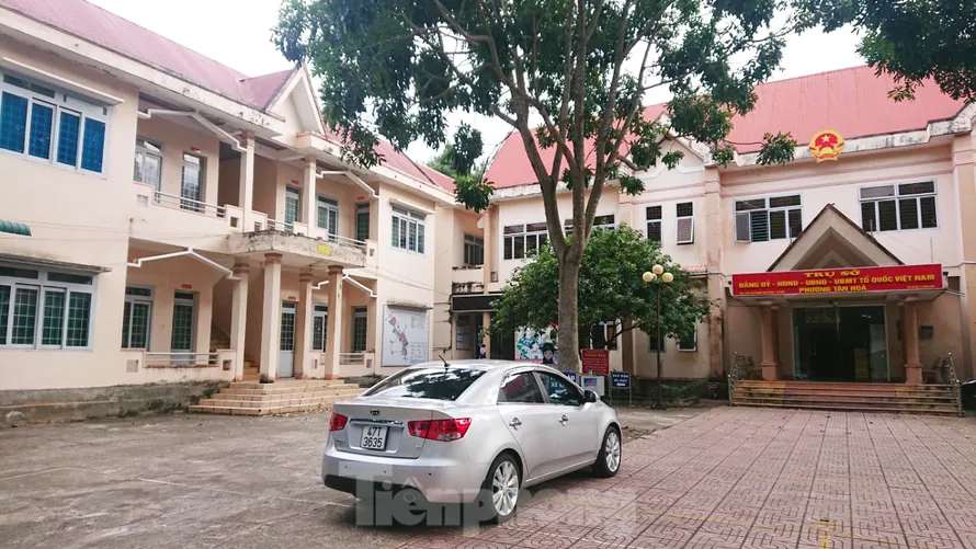 Nơi công tác của ông Đà