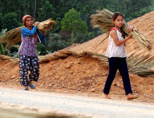 Hàng trăm học sinh chưa đến lớp sau Tết