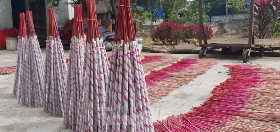 Thăm làng nghề làm hương thủ công nổi tiếng ở Hải Phòng