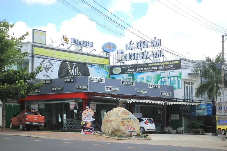 Một cá nhân "hiến đất mở đường" rồi làm "Khu phức hợp Villa" thuộc phường Trường Chinh, TP Kon Tum