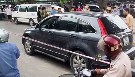 Xem xét khởi tố Phó ban Tổ chức Quận ủy về tội Giết người