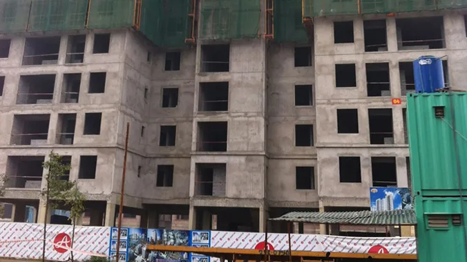 Giá nhà ở xã hội tại Hà Nội còn gây nhiều tranh cãi (trong ảnh là nhà ở xã hội Tây Nam Linh Đàm-Hà Nội).