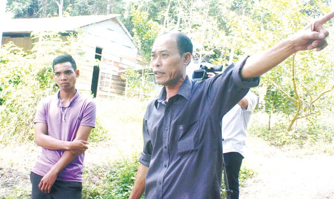 Người dân thôn Hoa, sống trong ô nhiễm vì nhà máy xi măng Xuân Thanh, bất an trước thông tin sẽ có thêm nhà máy thép.