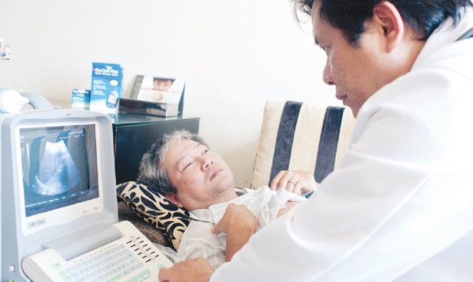 Do tiện lợi, dịch vụ khám bệnh tại nhà của Help International đã có hơn 10.000 khách hàng trên cả nước.