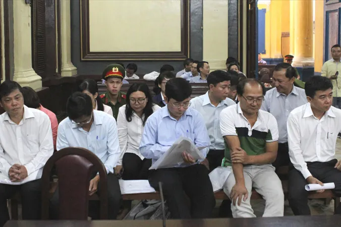 Luật sư của VietinBank đề nghị xem xét cho các cựu cán bộ Navibank. Ảnh: Tân Châu.