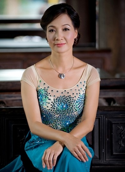 NSND Lê Khanh