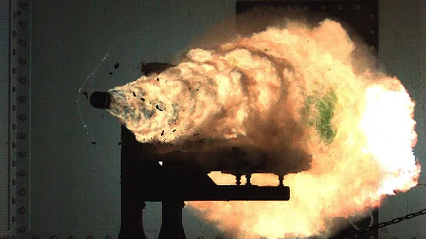 Tốc độ siêu phàm: Chỉ 2 phút từ mặt đất, railgun Nga diệt được vệ tinh