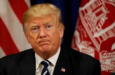 Ông Donald Trump thừa nhận nói nhầm về việc Nga can thiệp bầu cử Mỹ năm 2016. (Ảnh: KT)