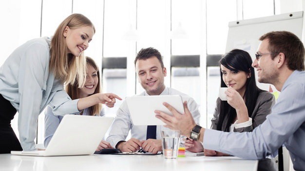 Lao động nước ngoài vào Việt Nam tăng nhanh, hưởng lương cao