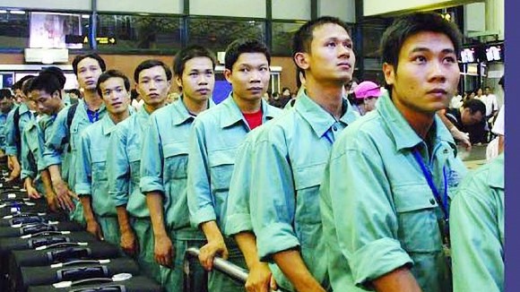 Lao động đi làm việc ở nước ngoài giảm mạnh do dịch COVID-19