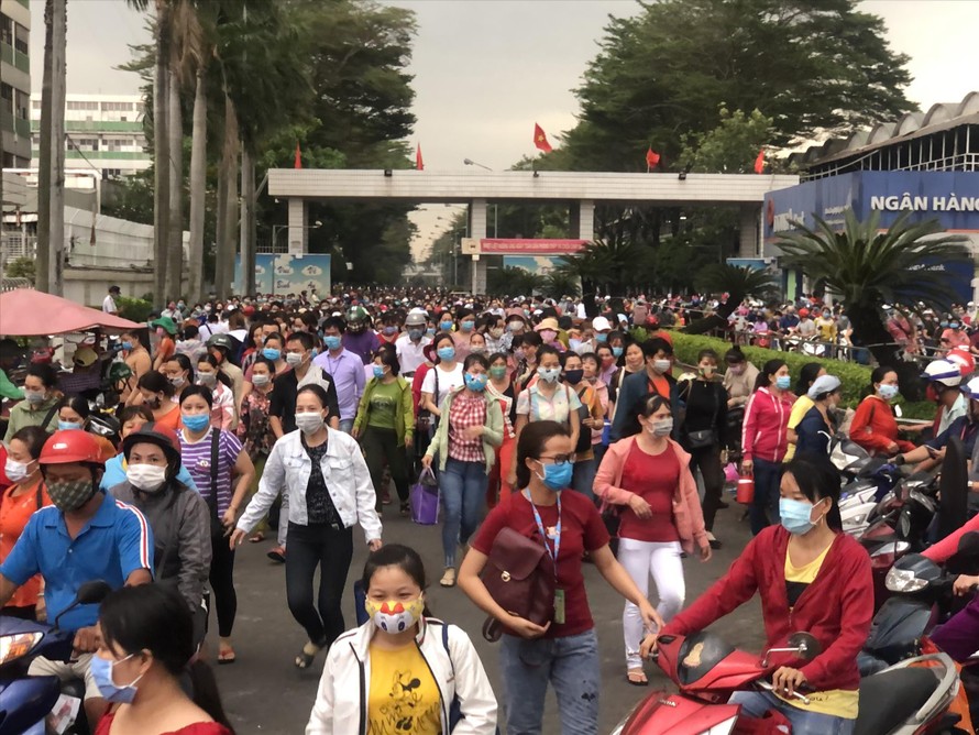 Công ty PouYuen vừa thông báo sa thải gần 3.000 công nhân do không có đơn hàng