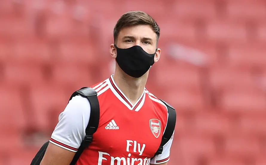  Kieran Tierney dính tai bay vạ gió khi lên tuyển.