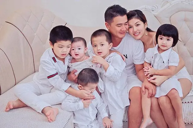 Oanh Yến hạnh phúc với cuộc sống hiện tại, dù chưa mặc áo cô dâu.