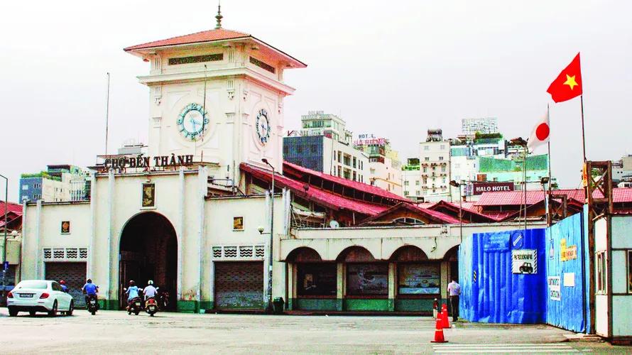 Chợ Bến Thành đìu hiu, vắng khách Ảnh: Trần Nguyên Anh