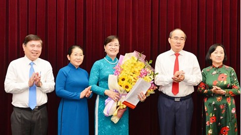 Miễn nhiệm bà Nguyễn Thị Quyết Tâm, bầu tân Chủ tịch, Phó Chủ tịch HĐND TPHCM