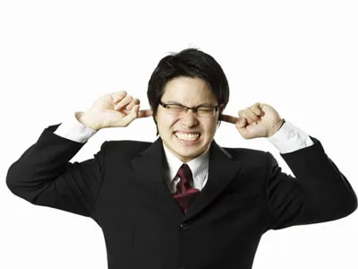 Môi trường tiếng ồn là mối đe dọa với thính lực (Ảnh minh họa).
