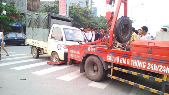 Đưa xe tang vật về cơ quan công an để xử lý