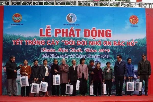 Tết trồng cây tại Bắc Ninh: Trồng thêm 60.000 cây xanh