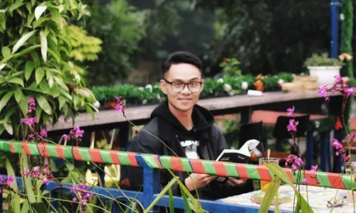 Sinh viên Phan Công Hoàng