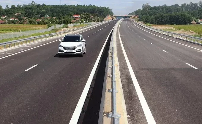 Cao tốc Đà Nẵng - Quảng Ngãi sẽ kết nối với các dự án cao tốc sắp xây dựng. Ảnh: Đắc Thành. 