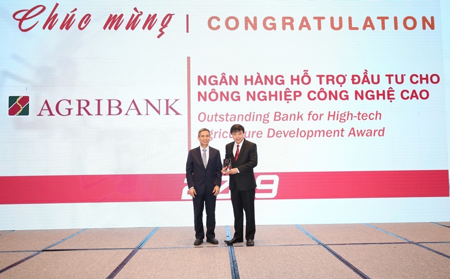 Agribank được vinh danh 2 giải thưởng Ngân hàng Việt Nam tiêu biểu 2019