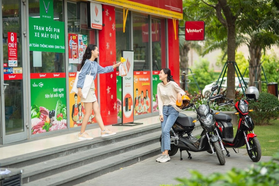 Hệ thống trạm dịch vụ phục vụ nhu cầu thuê/ đổi pin cho khách hàng của VinFast trải khắp các tỉnh/ thành phố