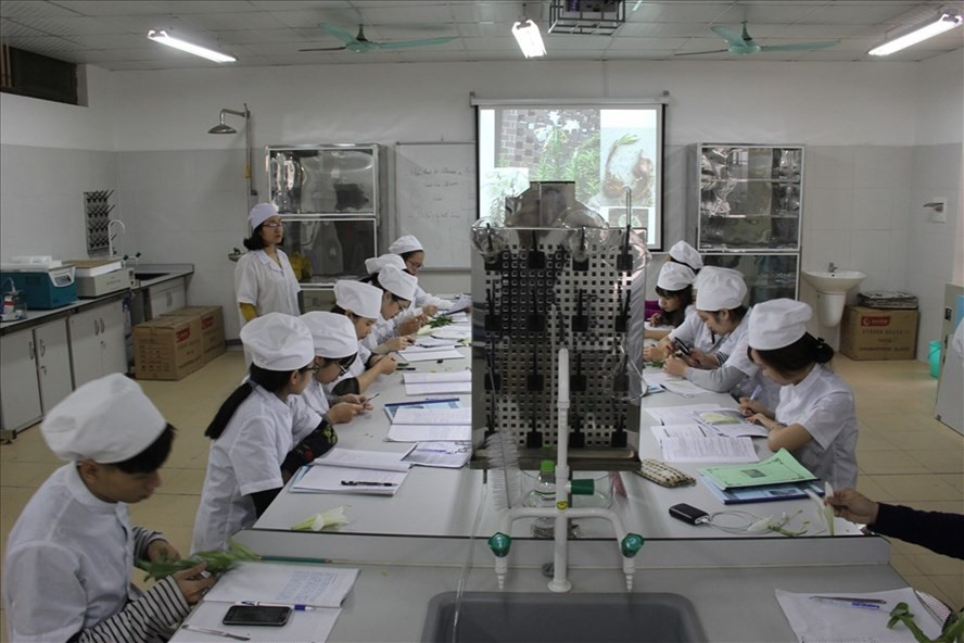 HUBT đầu tư trang bị hiện đại phục vụ ngành đào tạo y, dược. Ảnh: HL